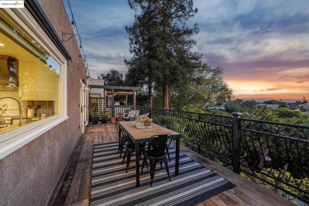 GLENVIEW - Residential