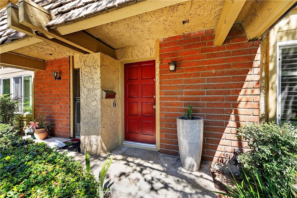 18261 Arches Court