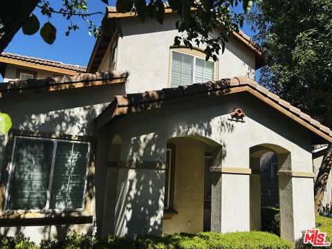 Photo of 9776 Winterberry Drive, Riverside, CA 92503 (MLS # 26998015)