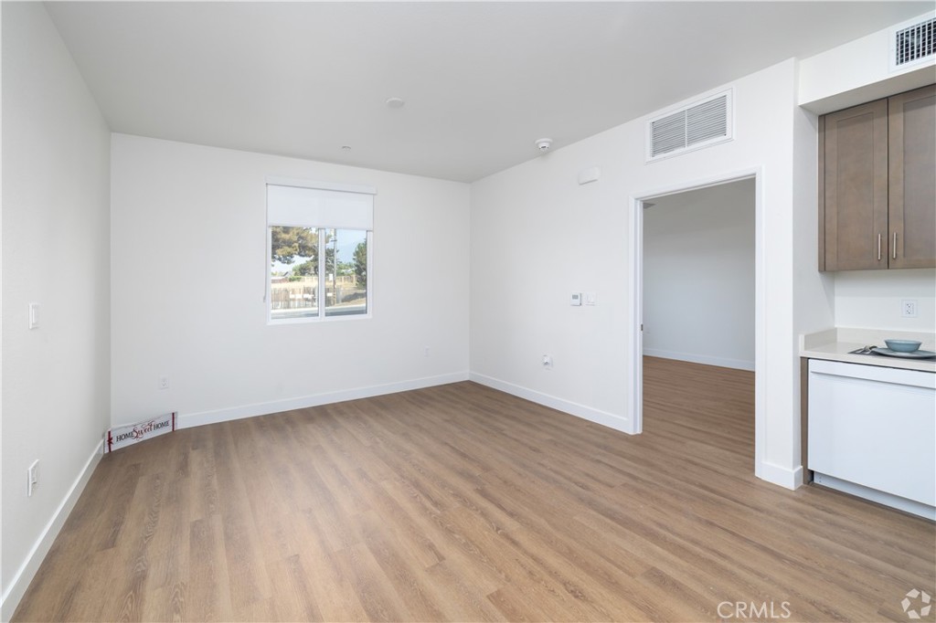 Oceanside - Residential Lease