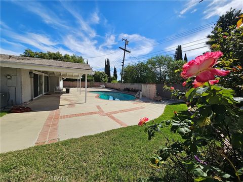 Tiny photo for 17530 Tuba Street, Northridge, CA 91325 (MLS # SR26050096)
