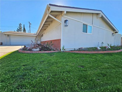 Tiny photo for 17530 Tuba Street, Northridge, CA 91325 (MLS # SR26050096)