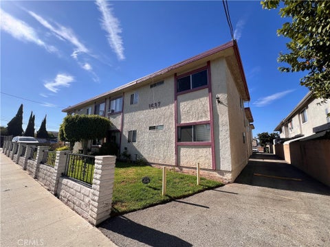Photo of 1637 W 227th Street #2, Torrance, CA 90501 (MLS # SB26191651)