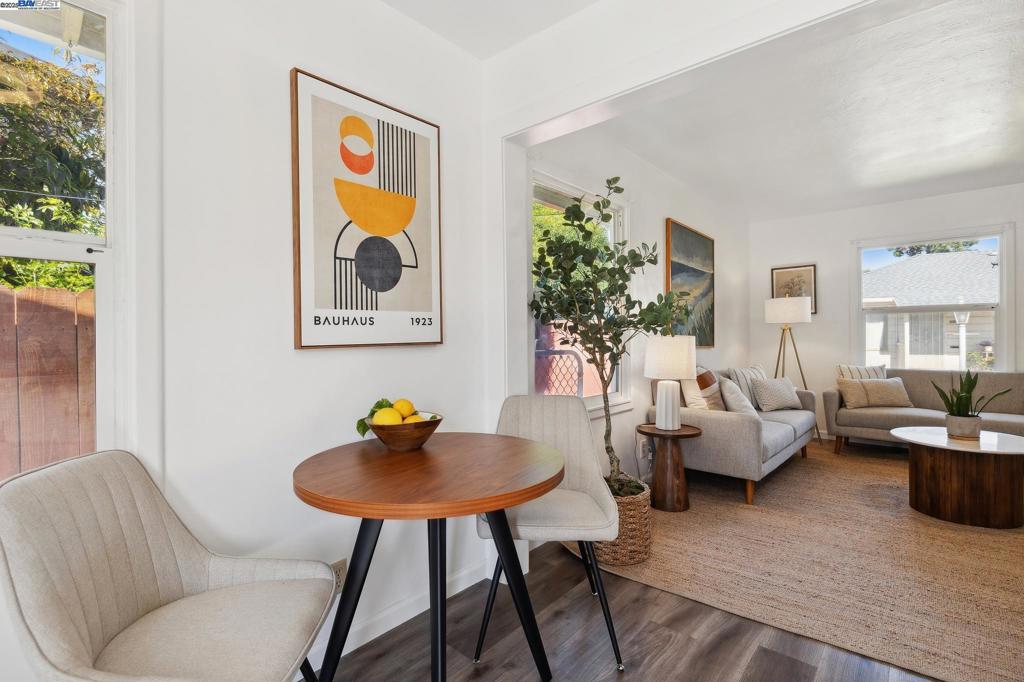 WOODSTOCK - Residential