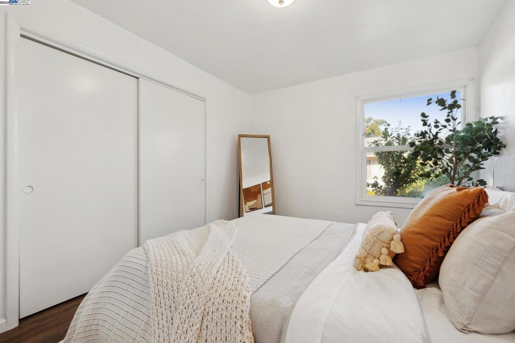 WOODSTOCK - Residential