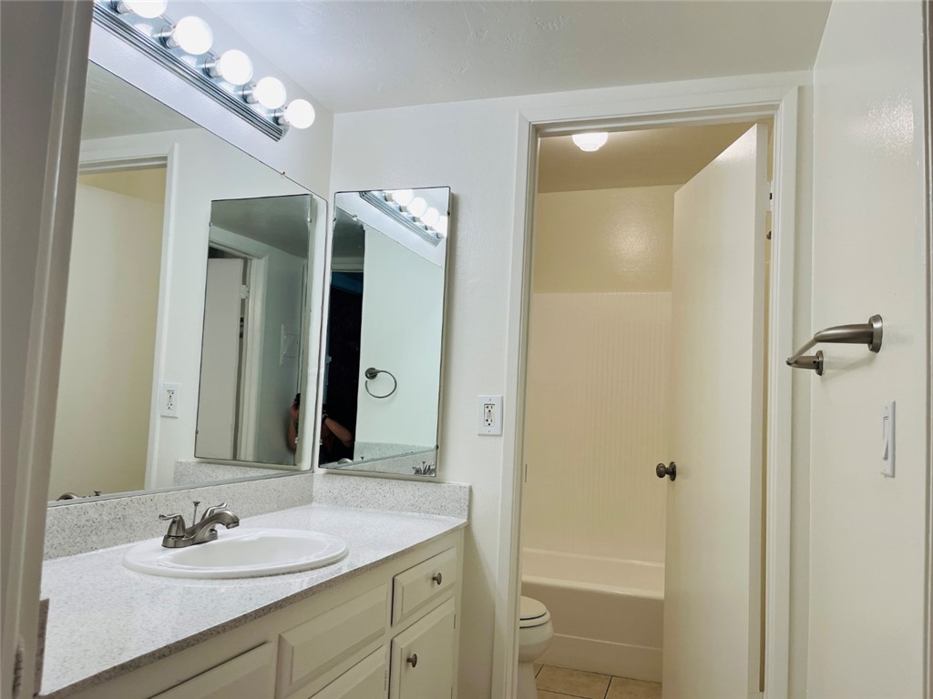 Villa Warner - Residential Lease