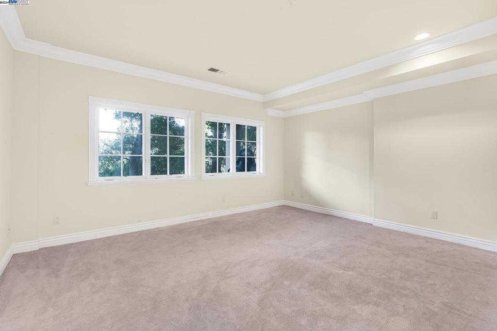 BURLINGAME - Residential