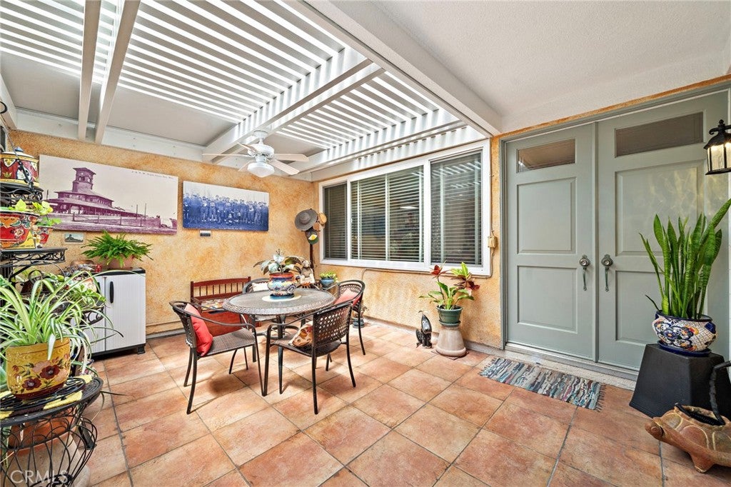 312 Avenida Castilla E