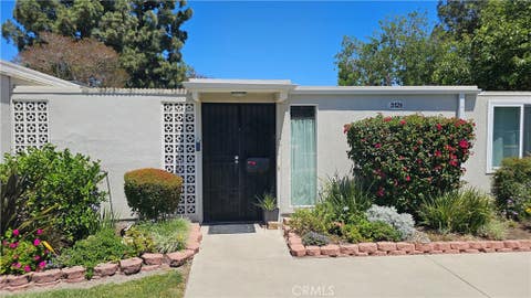 Photo of 312 Avenida Castilla #E, Laguna Woods, CA 92637 (MLS # OC26149991)