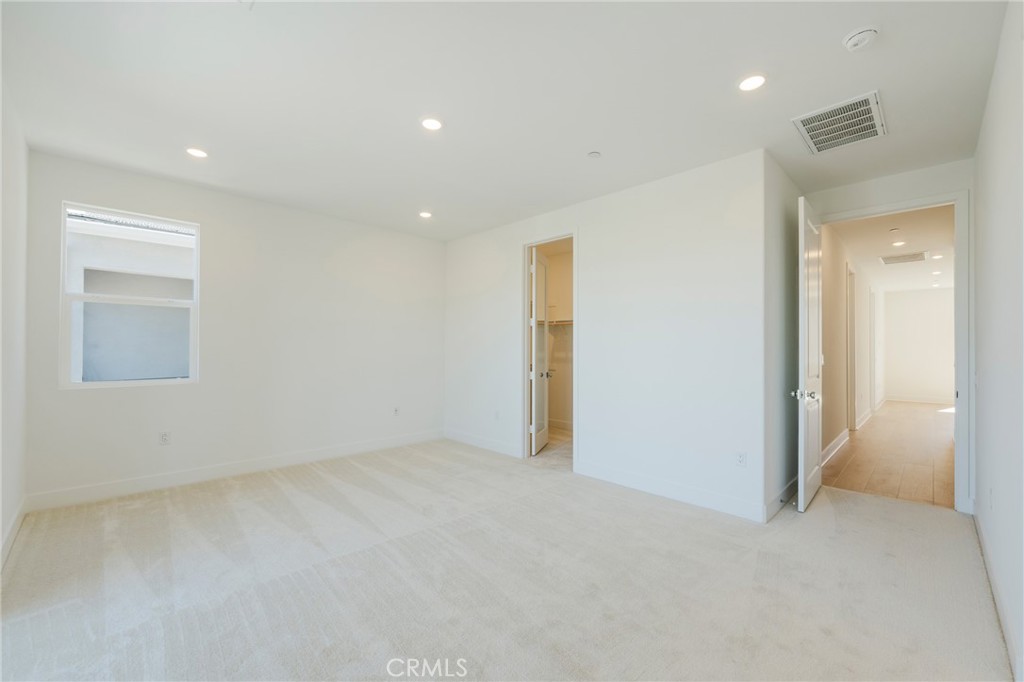 Estella - Residential