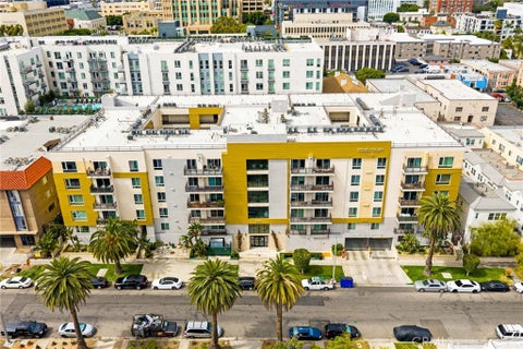 Photo of 2939 Leeward Avenue #509, Los Angeles, CA 90005 (MLS # TR26097578)