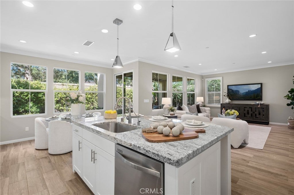 131 Waterleaf, Irvine CA 92620 - Photo 13