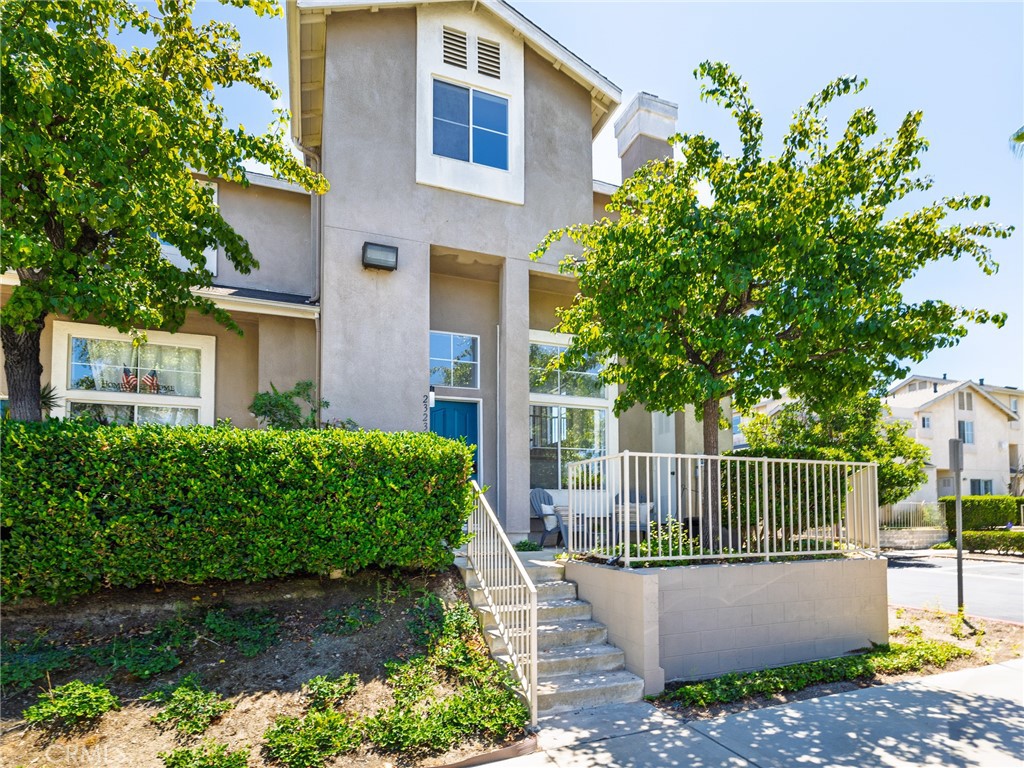 Welcome to 23238 Colony Park Drive – Corner Unit Luxury in a Prestigious Gated Community
Nestled in the heart of the highly desirable Colony Park, this rare corner unit offers the perfect blend of privacy, natural light, and resort-style amenities—all within a secure gated community. Ideally located just steps from the sparkling pool and spa, this home is a true sanctuary.
Step inside to find an open-concept layout with soaring ceilings and an abundance of windows that flood the space with light. The interior has been thoughtfully refreshed with new paint throughout, creating a clean and modern canvas.
The heart of the home—a brand-new kitchen—is a showstopper. Outfitted with sleek quartz countertops, new stainless steel appliances, and updated cabinetry, it’s both stylish and functional for everyday cooking or entertaining.
Upstairs, you’ll find a spacious primary en-suite bedroom and two additional bedrooms, with a jack-and-jill bath. The laundry room is conveniently located upstairs as well, and there's a powder room on the main level for guests.
The direct-access two-car garage provides plenty of storage and convenience, with additional space tucked beneath the stairs. Central heating and A/C ensure year-round comfort.
Living in Colony Park means more than just a beautiful home—you’ll enjoy resort-style amenities including a palm-lined pool, hot tub, clubhouse, playground, and picnic areas.
VA and FHA approved, this home is ideal for a wide range of buyers looking for comfort, quality, and community.