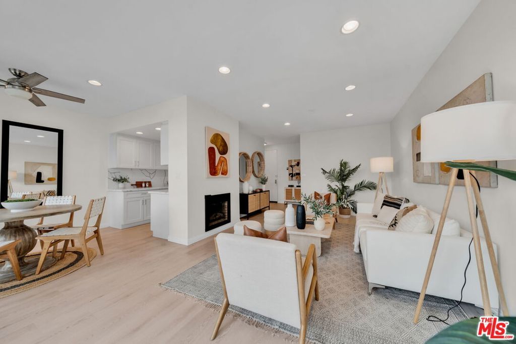 Photo of 900 Euclid Street #307, Santa Monica, CA 90403 (MLS # 26648687)