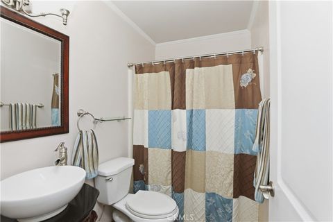 Tiny photo for 1340 Cadwell Court, Riverside, CA 92506 (MLS # IV26100625)