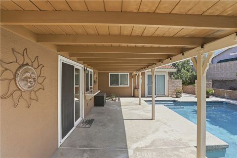 Tiny photo for 1340 Cadwell Court, Riverside, CA 92506 (MLS # IV26100625)