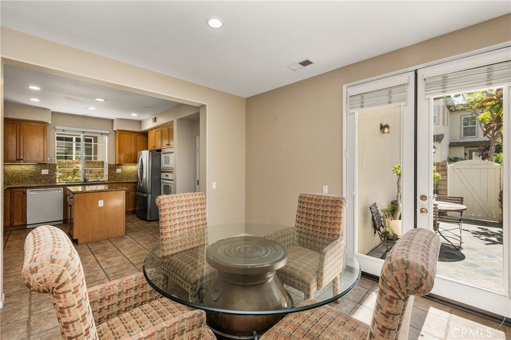 67 Canopy, Irvine CA 92603 - Photo 22