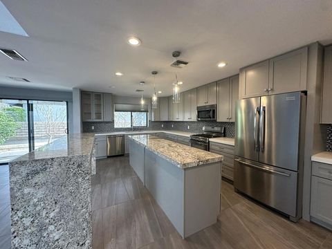 Photo of 4 Saturn Circle, Rancho Mirage, CA 92270 (MLS # 219145288DA)