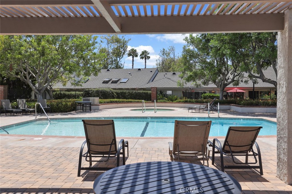 Mission Pointe (ME) - Residential