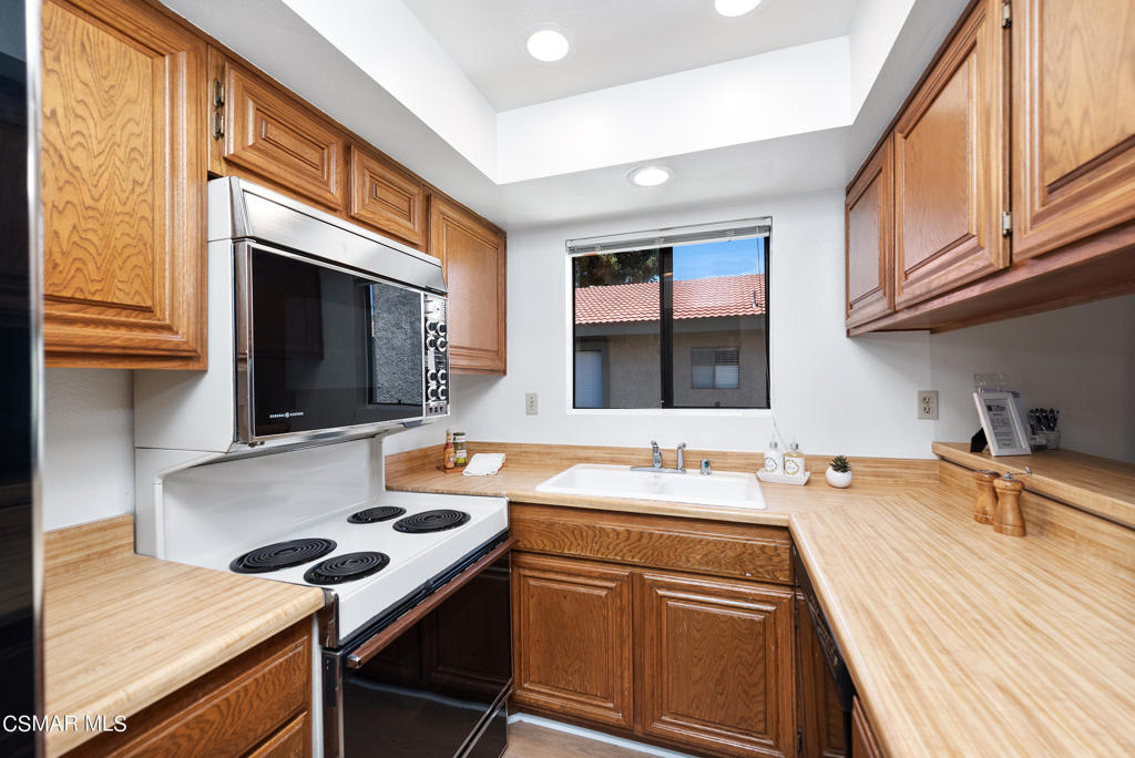 Oaknoll Villas-314 - 1002792 - Residential