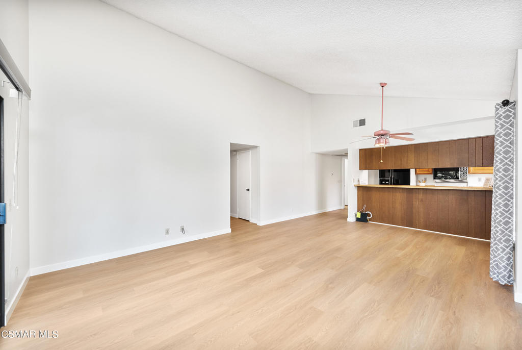 Oaknoll Villas-314 - 1002792 - Residential