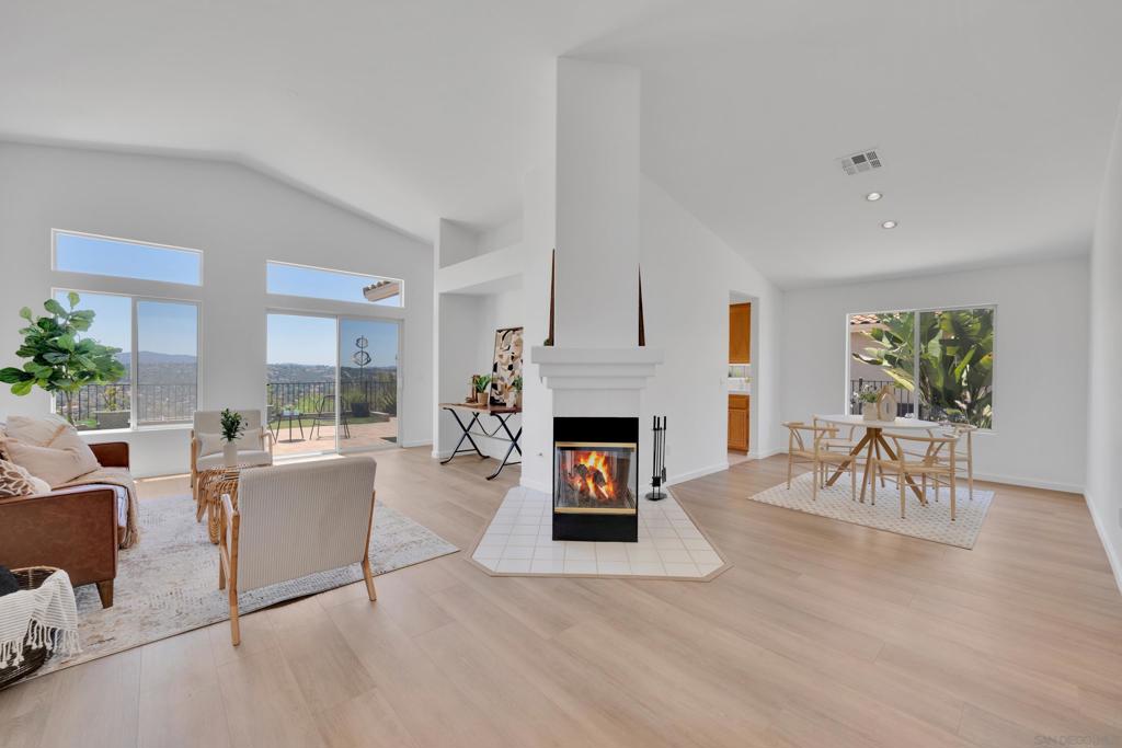 2334 Columbine Dr