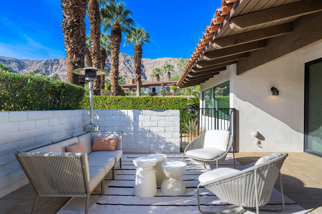 Thunderbird Villas - Residential