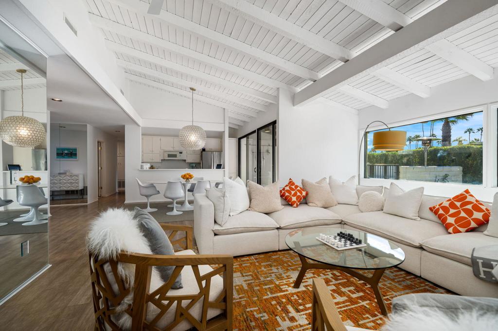 Thunderbird Villas - Residential