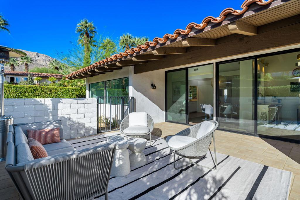 Thunderbird Villas - Residential