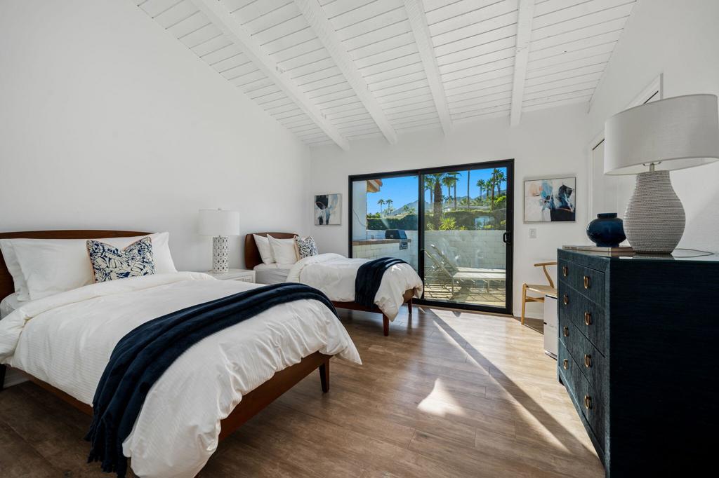 Thunderbird Villas - Residential