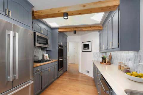 Tiny photo for 23 Shasta Lane, Menlo Park, CA 94025 (MLS # ML82054819)