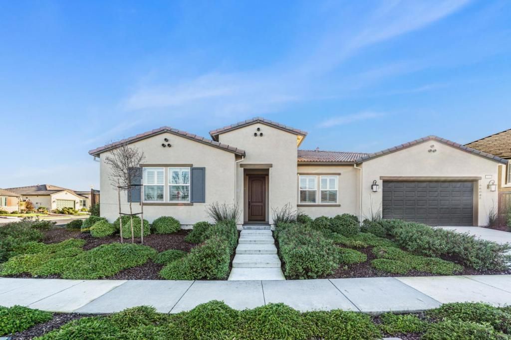 Photo of 174 Cider Circle, Brentwood, CA 94513 (MLS # ML82034429)