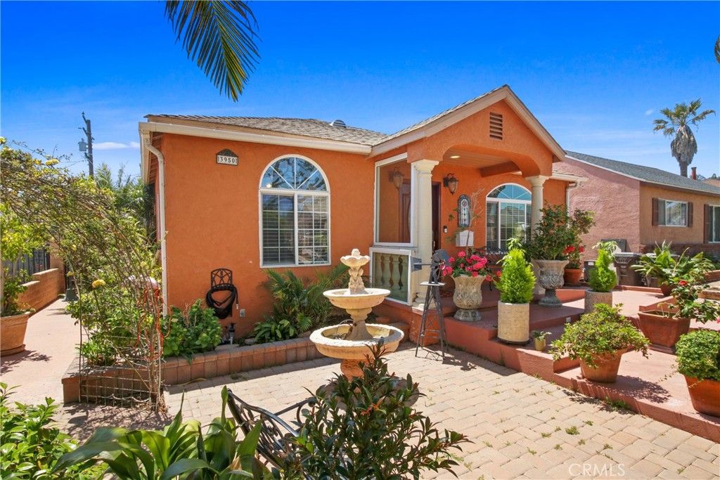 Photo of 3950 E De Ora, Long Beach, CA 90815 (MLS # PW26095702)