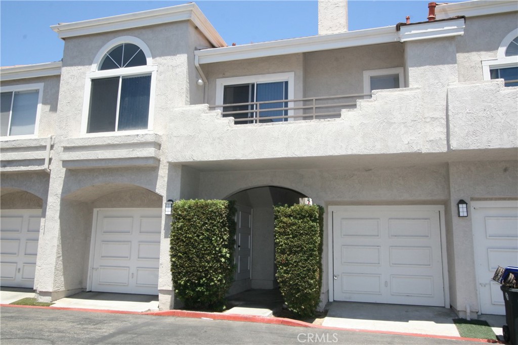 25141 La Jolla F