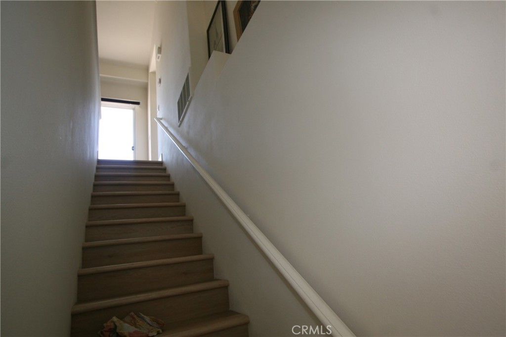 25141 La Jolla F