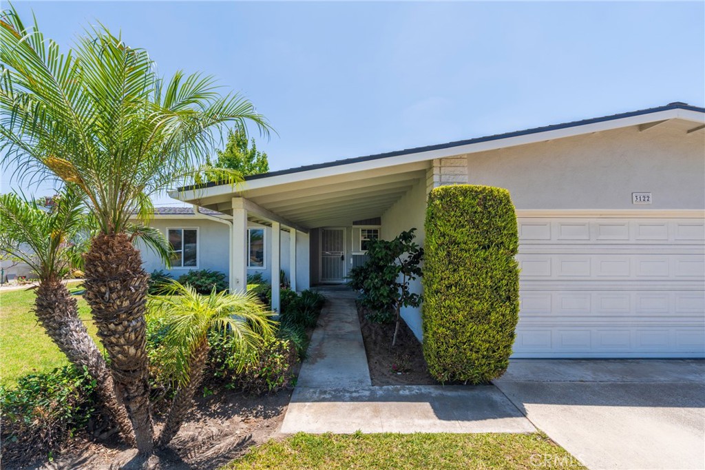 3122 W Teranimar