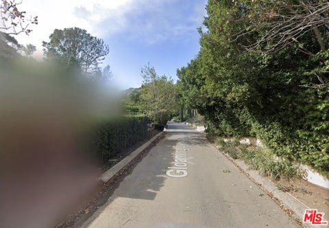 Photo of 9520 Gloaming Drive, Beverly Hills, CA 90210 (MLS # 26718871)
