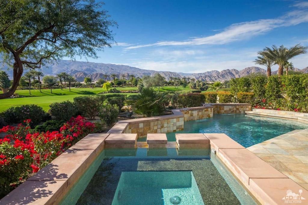 Photo of 81545 Carboneras, La Quinta, CA 92253 (MLS # 219137637DA)