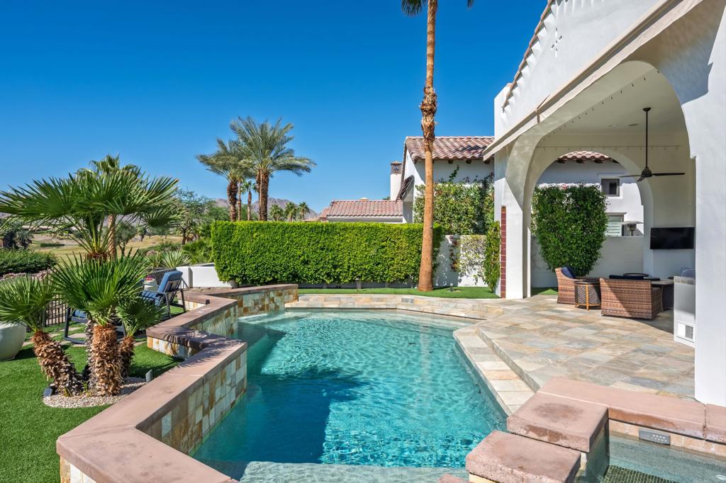 Andalusia at CM - Residential