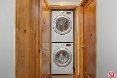 Tiny photo for 3058 Hollycrest Place, Los Angeles, CA 90068 (MLS # 26101670)