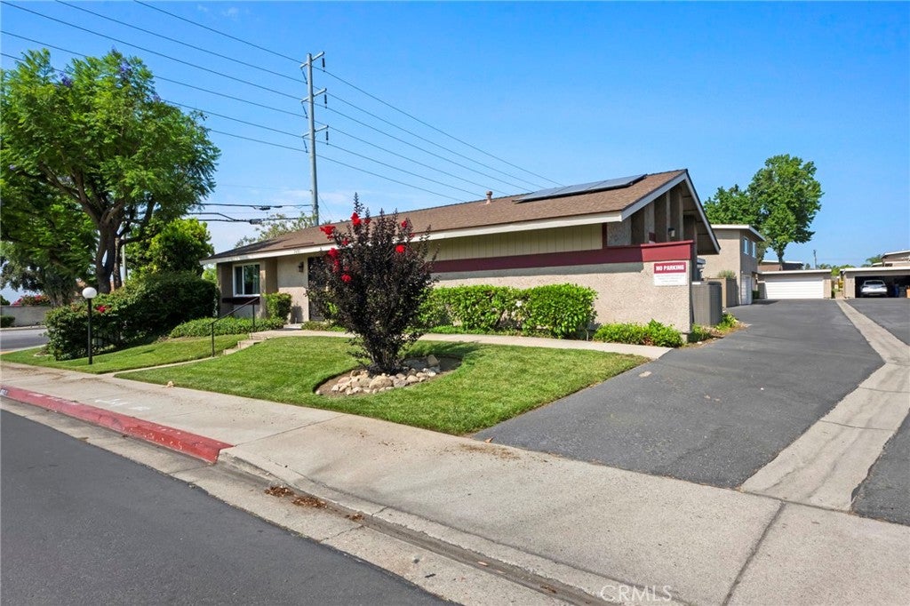 1605 Carmel E