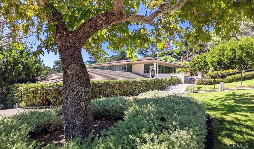 Emerald Bay (EB) - Residential Lease