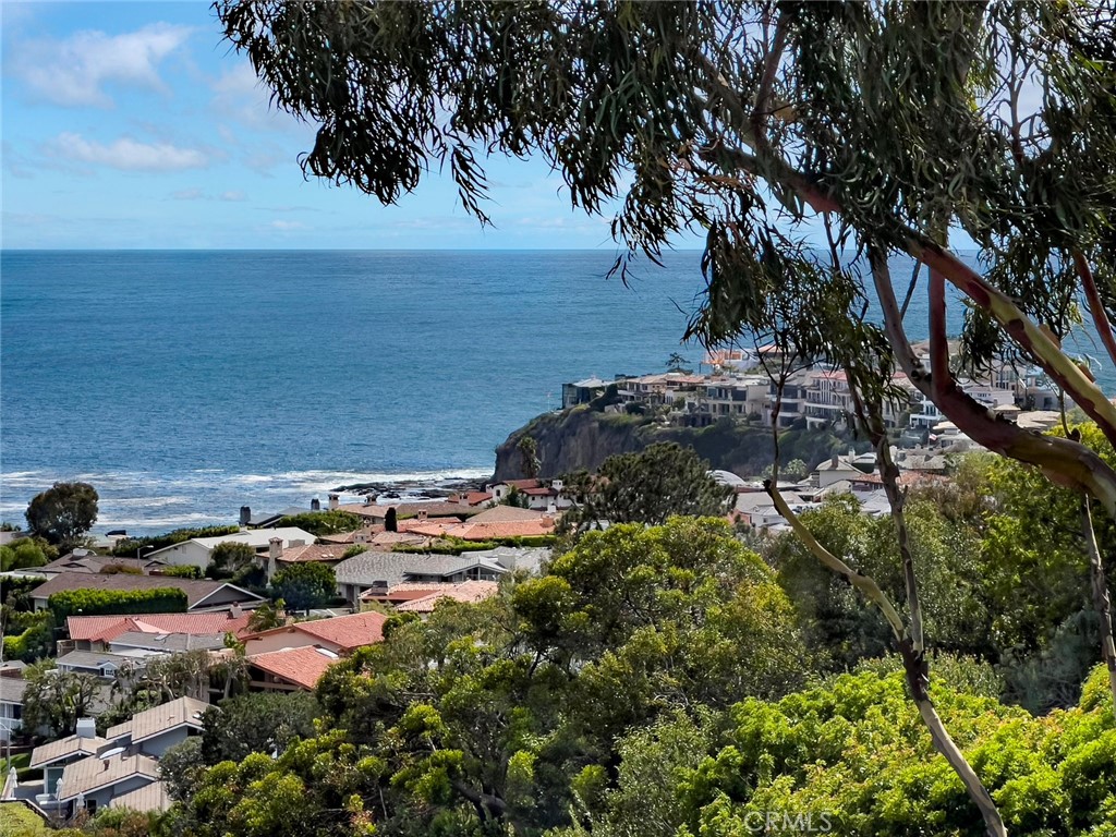 Emerald Bay (EB) - Residential Lease
