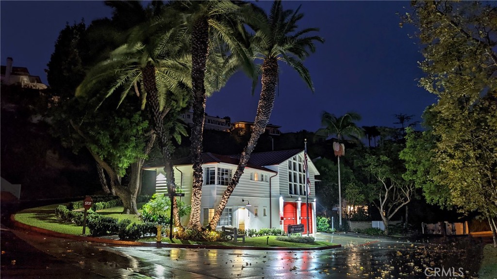 Emerald Bay (EB) - Residential Lease