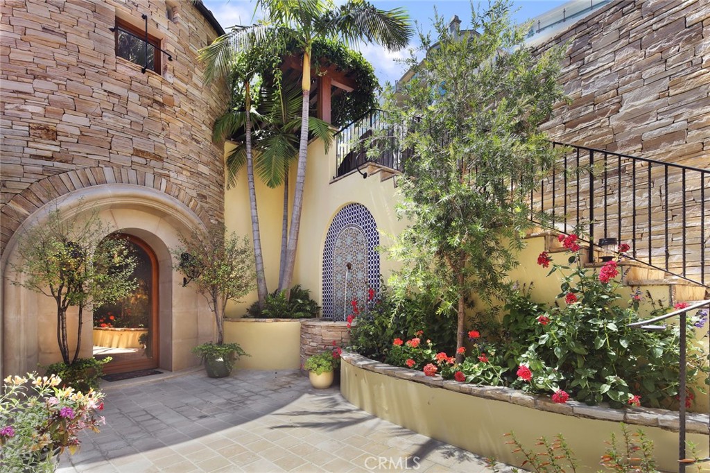 Emerald Bay (EB) - Residential Lease