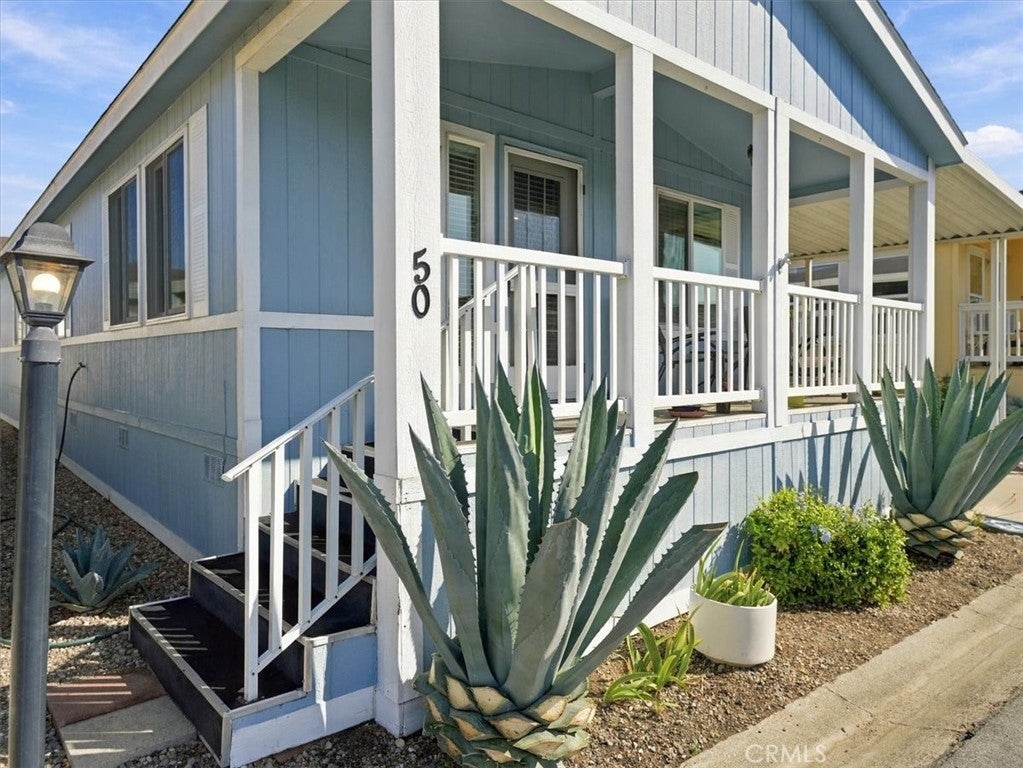 3057 S Higuera 50