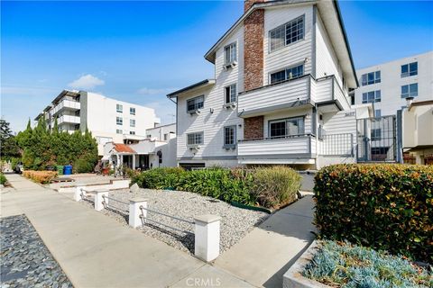 Photo of 3632 Dunn #1, Los Angeles, CA 90034 (MLS # IV25228937)