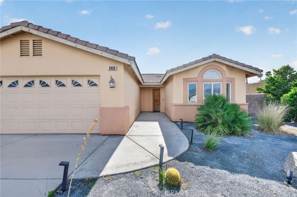 12828 Miracle Hill