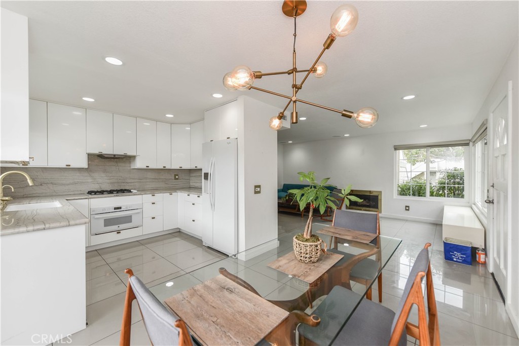 Columbia Square (CS) - Residential Lease