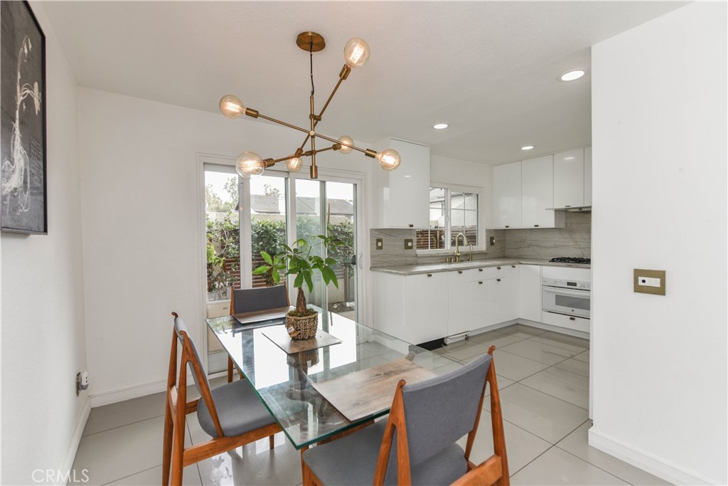 Columbia Square (CS) - Residential Lease